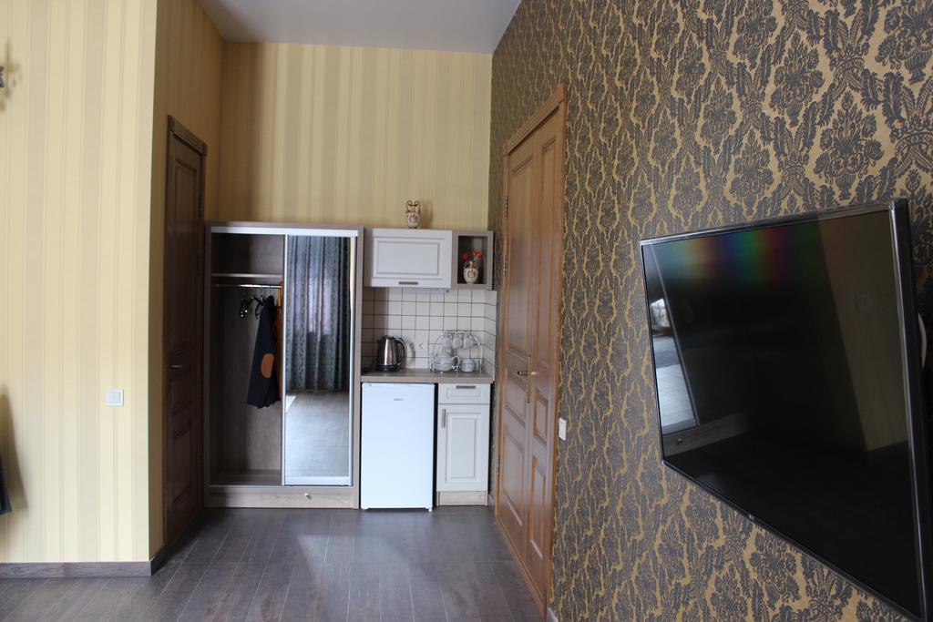 Barin House Hotel Sumy Ngoại thất bức ảnh