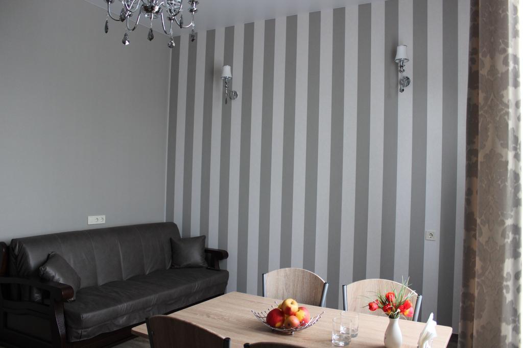 Barin House Hotel Sumy Ngoại thất bức ảnh