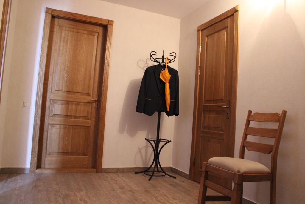 Barin House Hotel Sumy Ngoại thất bức ảnh